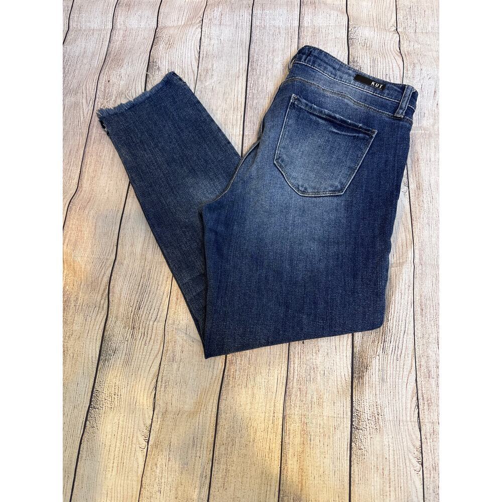 Kut from the Kloth Cropped Medium Wash Distressed Jeans Size 8